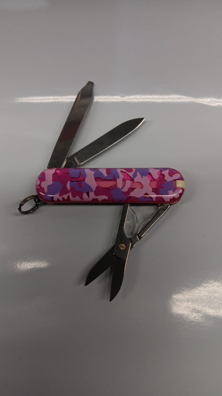 Victorinox Swiss Army SD Classic Pink Camo Multi-Tool Knife