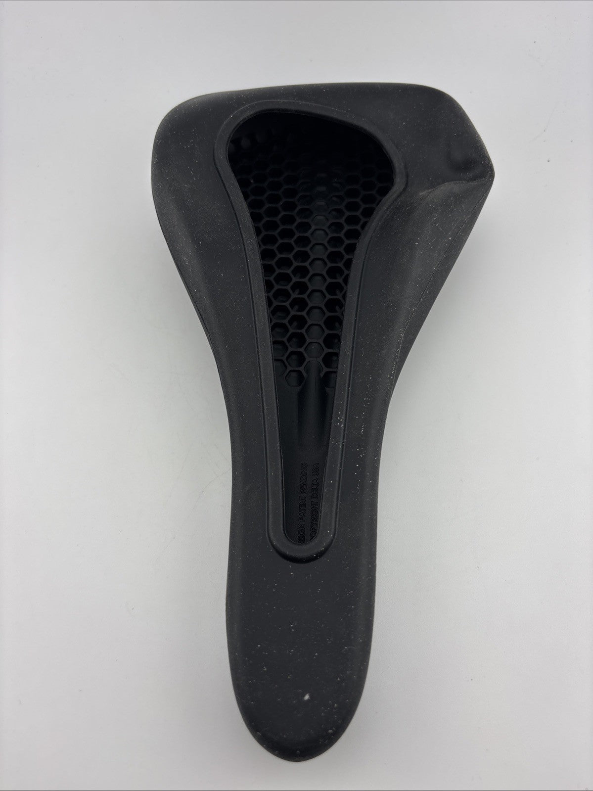 Delta HexAir Saddle Cover - Racing Bicycle Seat Cover, Black