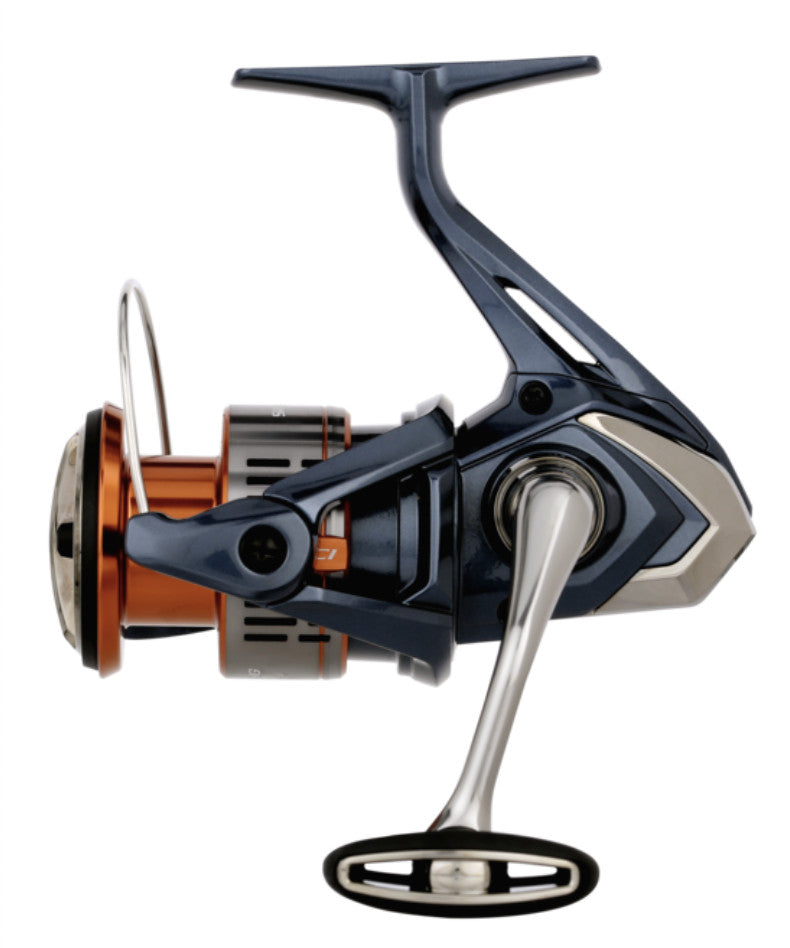 Shimano Nasci FD Spinning Reel - Versatile Saltwater & Freshwater Fishing