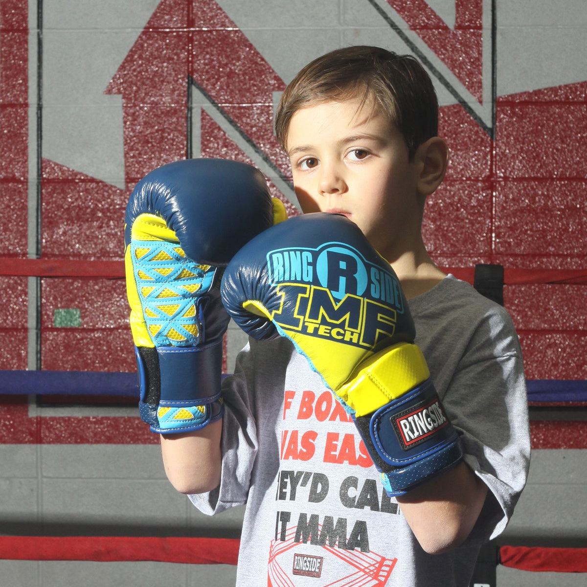 Youth Boxing Sparring Gloves with Impact-Reducing Foam and Reinforced Webbing