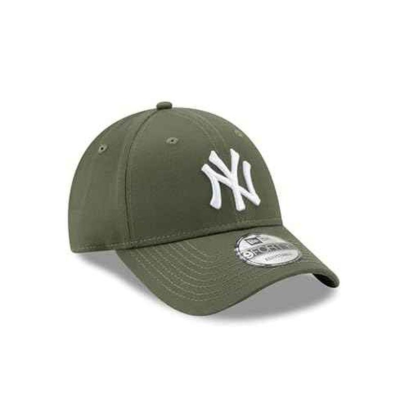 New Era Men's Contemporary