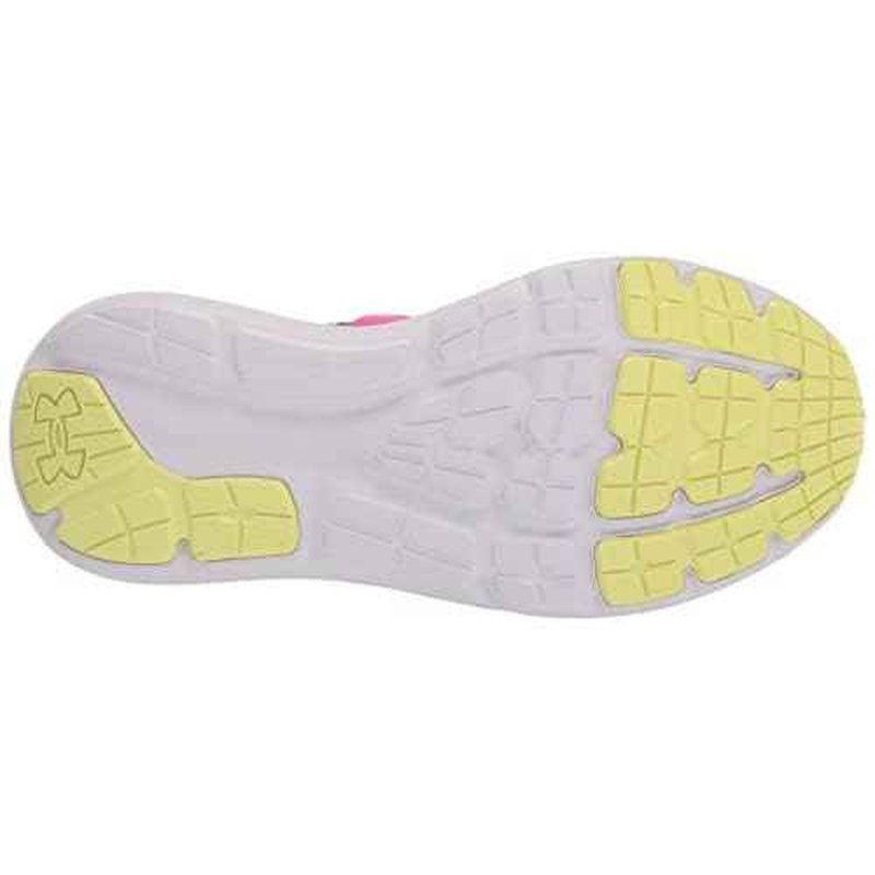 Under Armour Boys Grade School Surge 3 Slip on