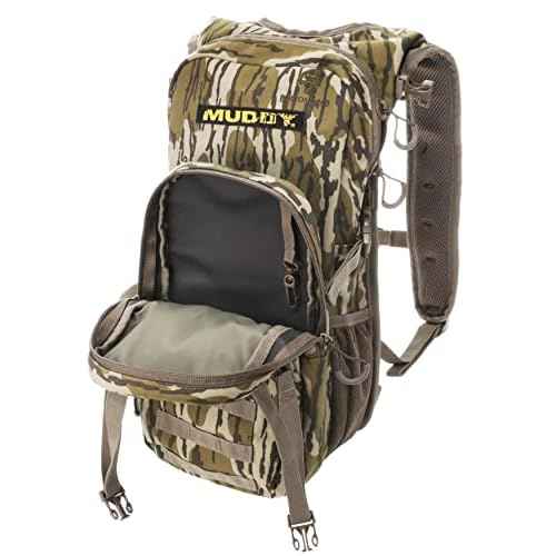 Muddy Outdoors Pro 1075 Hunting Backpack Mossy Oak Bottomland