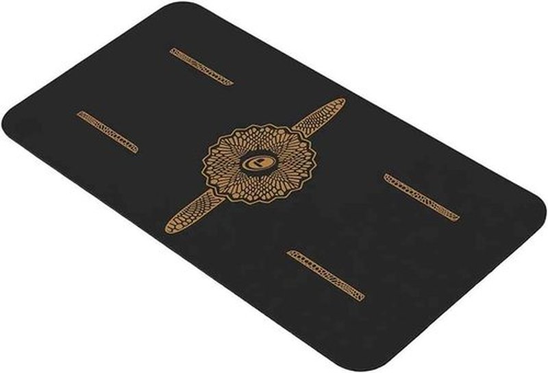 Liforme Yoga Pad - Free Bag Included - Patented Alignment System, Warrior-like Grip, Non-slip, Eco-friendly, 4.2mm thick pad for knee, elbow and hand support during Yoga