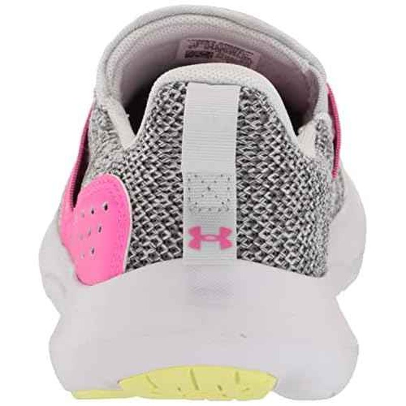 Under Armour Boys Grade School Surge 3 Slip on