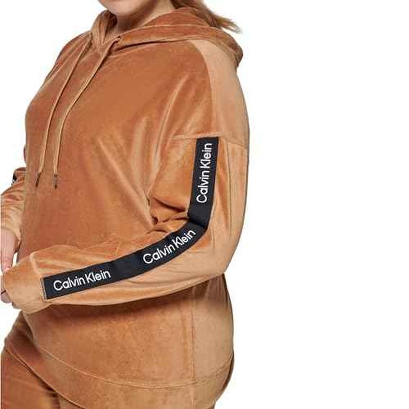 Calvin Klein womens Logo Tape Micro Rib Velour Pullover