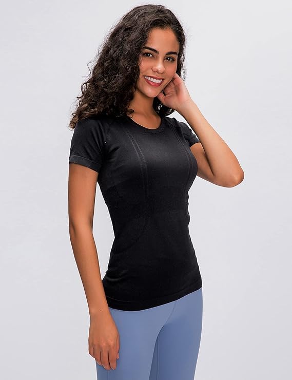 Women's Seamless Tops Short Sleeve Shirts Perfect Yoga Gym Top for Sports & Fitness Top Slim Fit (US, Alpha, Medium, Regular, Regular, Onyx Black Short Sleeve)