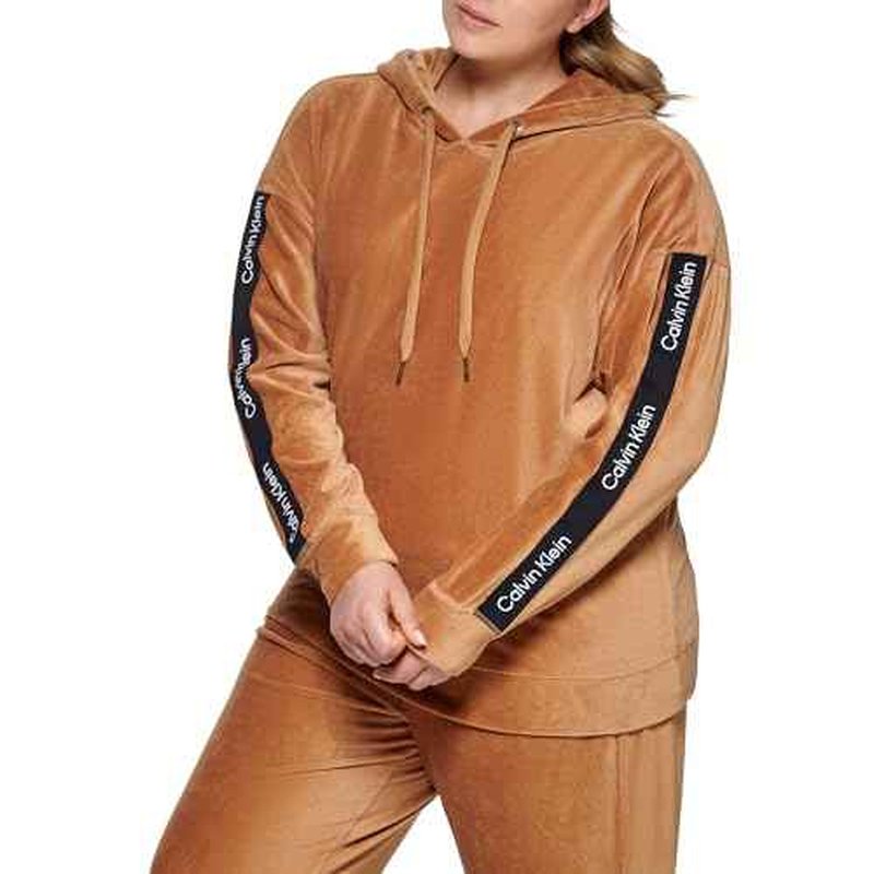 Calvin Klein womens Logo Tape Micro Rib Velour Pullover