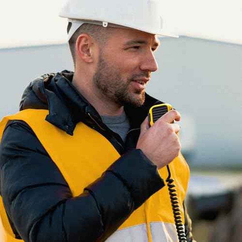 DEWALT Remote Speaker Microphone Accessory for FRS Walkie Talkies, 2.5mm Jack, Compatible with DXFRS300 and DXFRS800, DXFRSRM1
