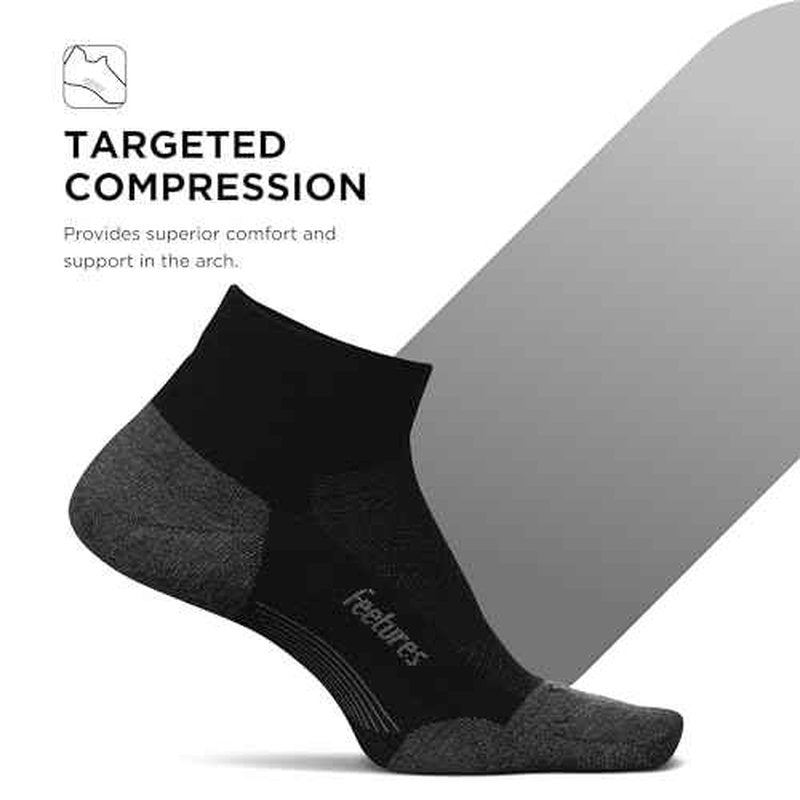 Feetures Elite Max Cushion Low Cut - Athletic Running Sock - Sport Sock with Targeted Compression - (1 Pair)