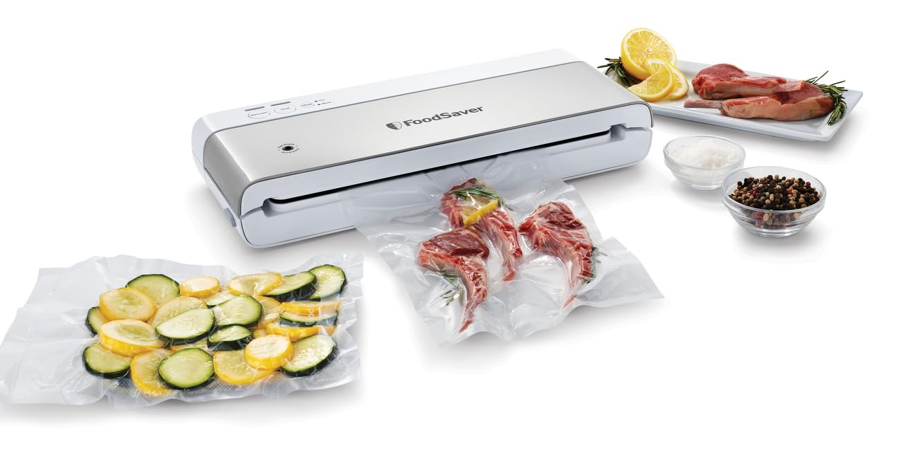 FoodSaver 4800 Series Vacuum Sealer Machine & Compact Vacuum Sealer Machine with Sealer Bags and Roll for Airtight Food Storage and Sous Vide, White