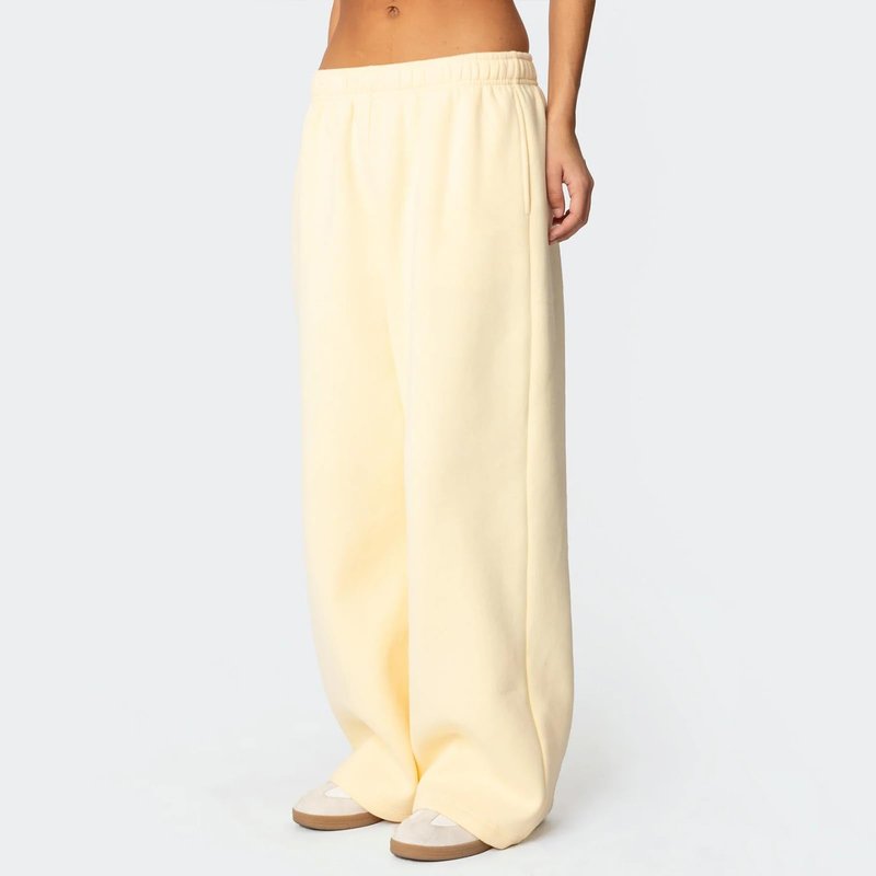 XBTCLXEBCO Wide Leg Sweatpants for Women Elastic Waist Baggy Lounge Track Pants Y2K Athletic Workout Joggers with Pockets (Light Yellow, S)