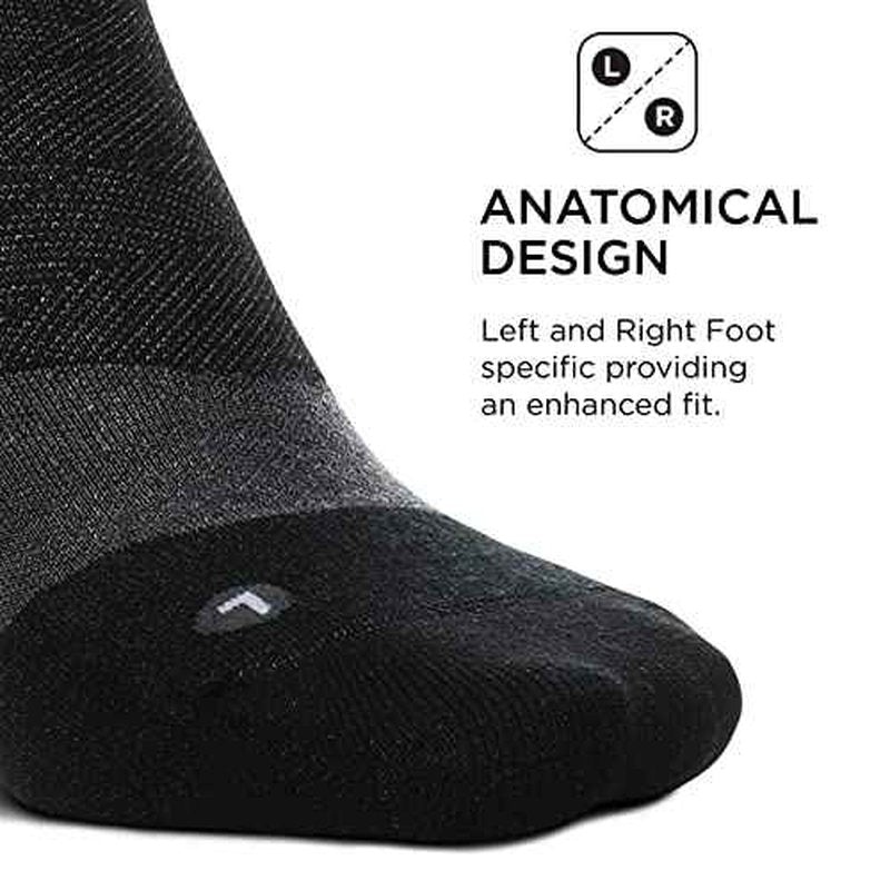 Feetures Merino 10 Max Cushion Crew Sock - Wool Socks for Women & Men
