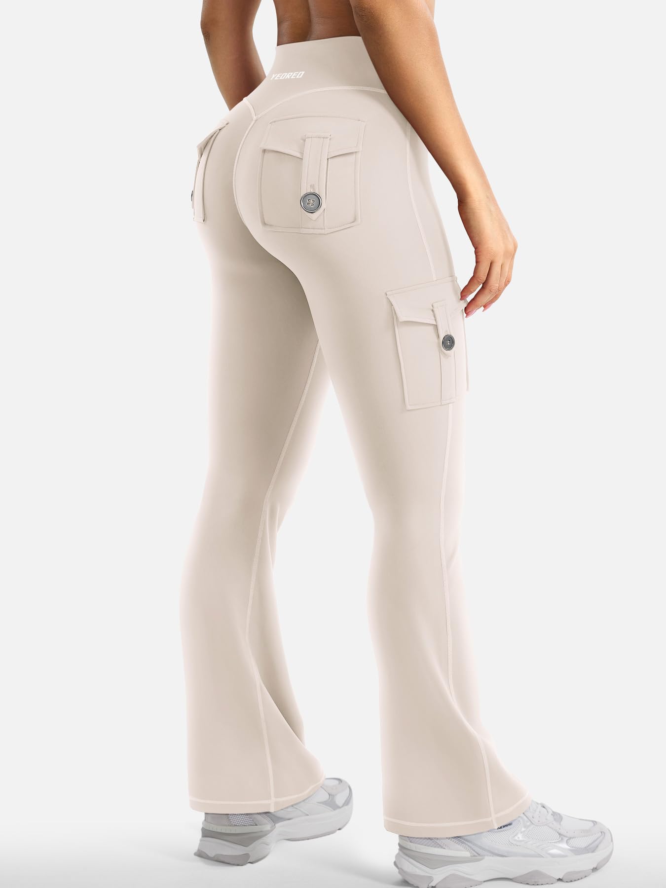 YEOREO CoreFlex Women Workout Flare Leggings with Pockets Scrunch Cargo Gym Yoga Leggings Light Khaki XXL