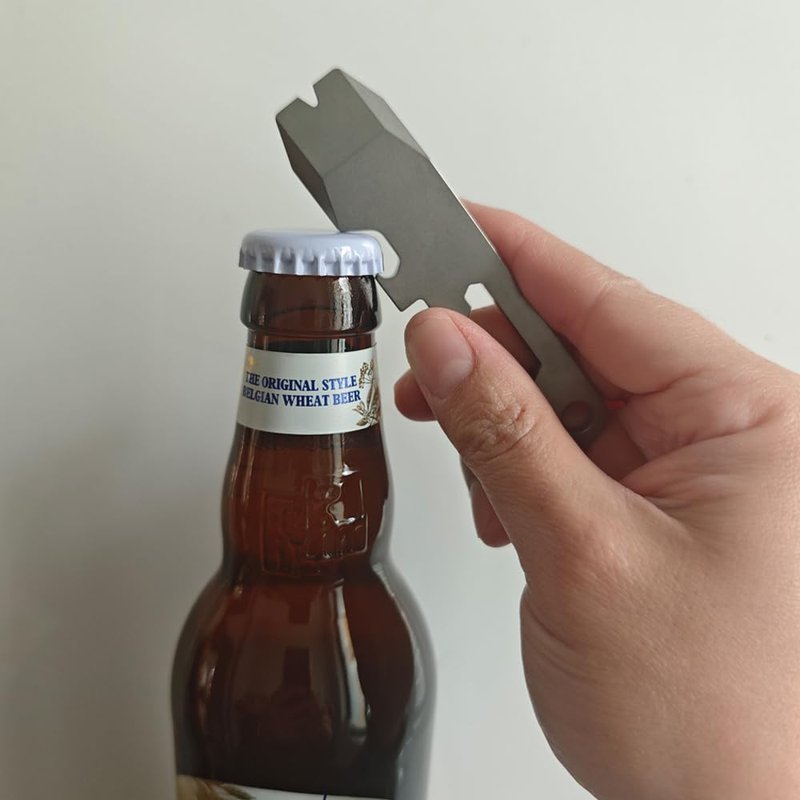 Epichao Titanium Mini EDC Keychain Pry Bar with Bottle Opener Portable Multi Outdoor Emergency Tool