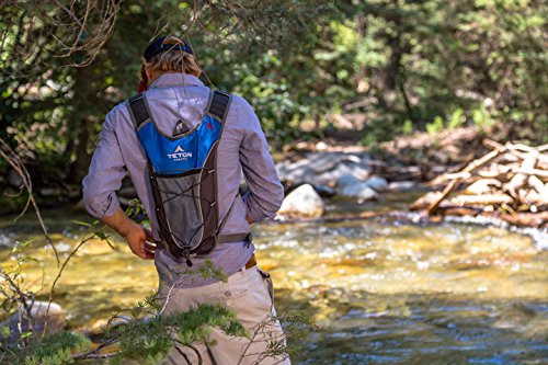 TETON Sports TrailRunner 2 Hydration Pack; 2-Liter Hydration Backpack with Water Bladder; for Backpacking, Hiking, Running, Cycling, and Climbing (Blue)