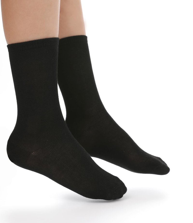 BAMBOO COOL Kids Crew Socks Boys Girls Bamboo Uniform Breathable Moisture-Wicking Dress Socks Solid Black White 8 Pack
