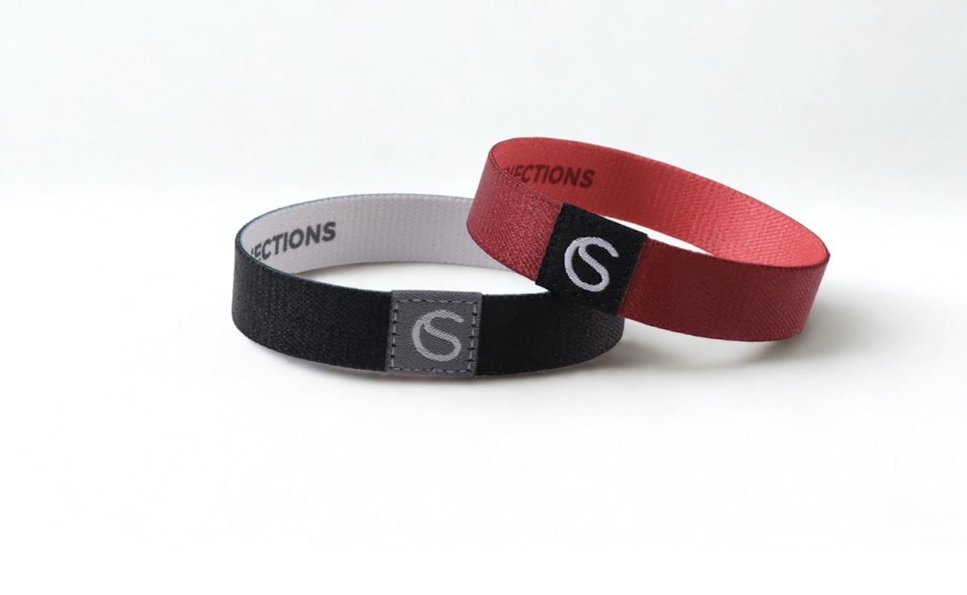 Single Connections Wristband – GO FOR IT | Lifetime Membership Included | Unisex Elastic Bracelet for Men & Women | Wear Anywhere | (Black & White, Small)