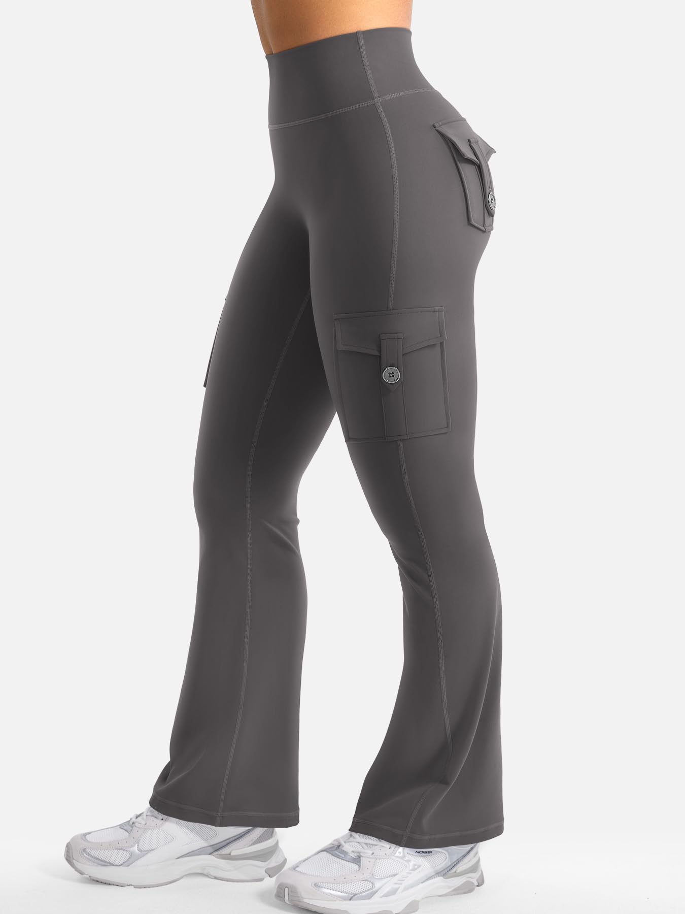 YEOREO CoreFlex Women Workout Flare Leggings with Pockets Scrunch Cargo Gym Yoga Leggings Dark Grey M
