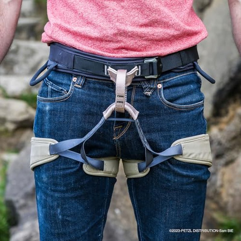 PETZL CORAX LT Unisex Harness - Comfortable, Durable, and Versatile Rock Climbing Harness