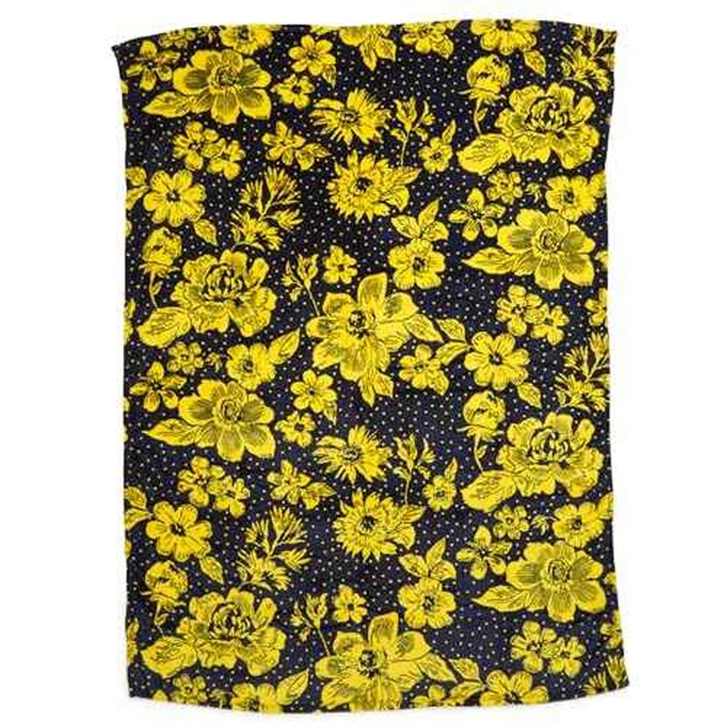 Vera Bradley Collegiate Fleece Plush XL Throw Blanket (Multiple Teams Available), Navy/Gold Rain Garden