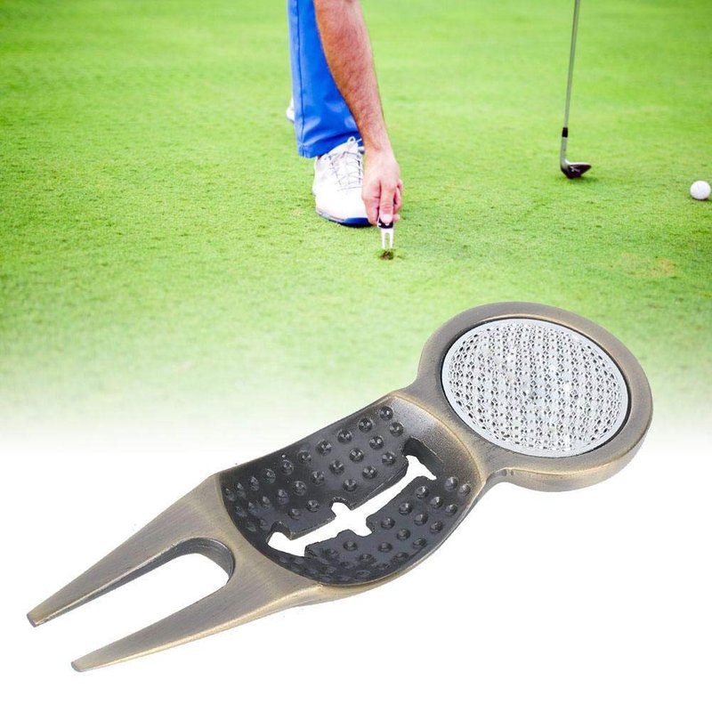 Golf Divot Repair Tool, Portable Zinc Alloy Green Fork with Magnetic Ball Markers Ball Line Drawing Function for Golfers Golf Course Maintenance Travel Use