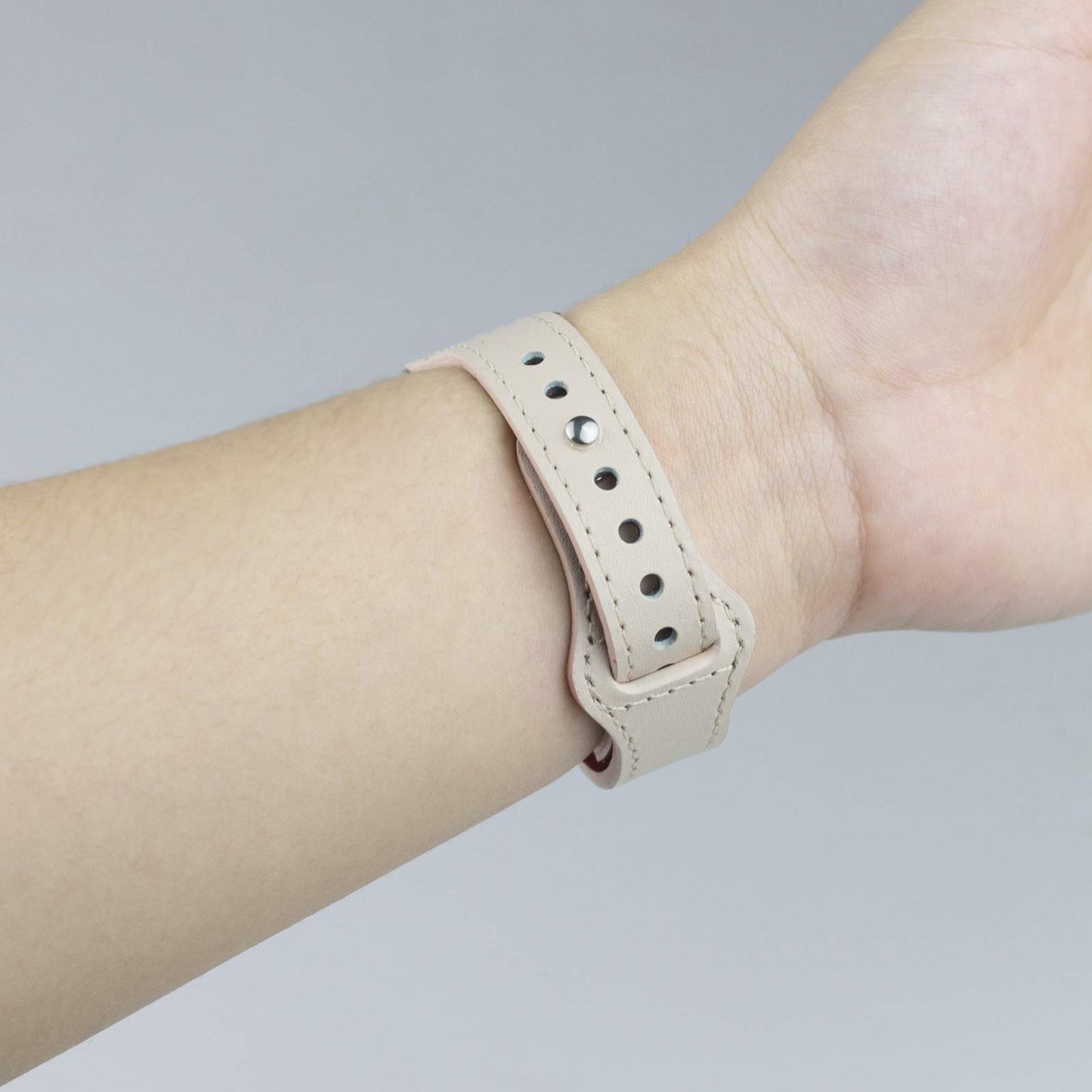 Mtozon Leather Bands Compatible with Fitbit Sense 2/Sense/Versa 4/Versa 3, Replacement Genuine Leather Straps for Women Men, Beige A