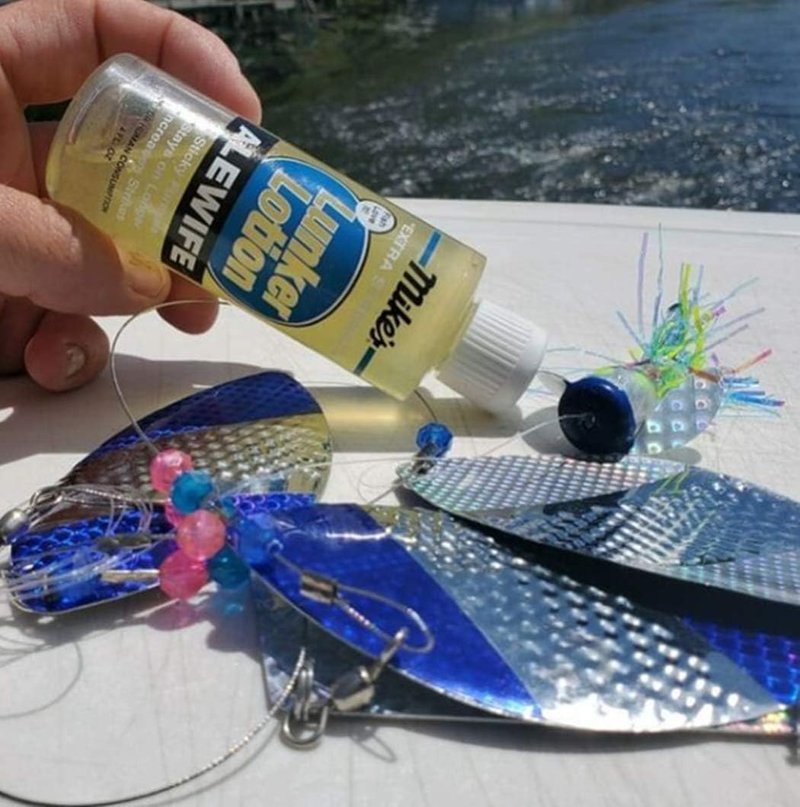 Atlas Mike's Lunker Lotion - Premium Fishing Attractant for Freshwater | 8 oz Bottle