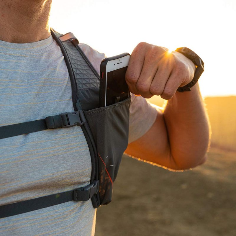 Nathan TrailMix 7L Running Vest for Men & Women, Hydration Vest w/ 2L Bladder Hydration Pack, Water Backpack for Hiking, Running, Walking, Marathon, Race - Charcoal Grey