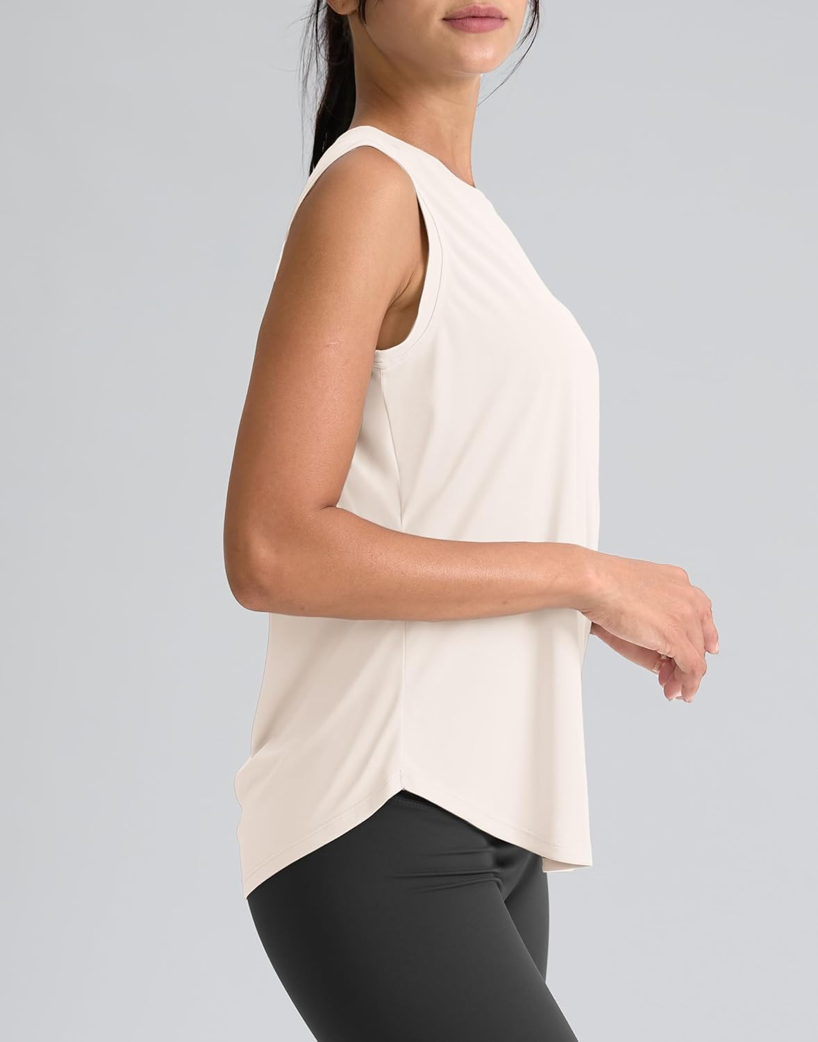 SANTINY Women's Sleeveless Workout Tops - Breathable Lightweight Yoga & Tennis Tank | Athletic Activewear
