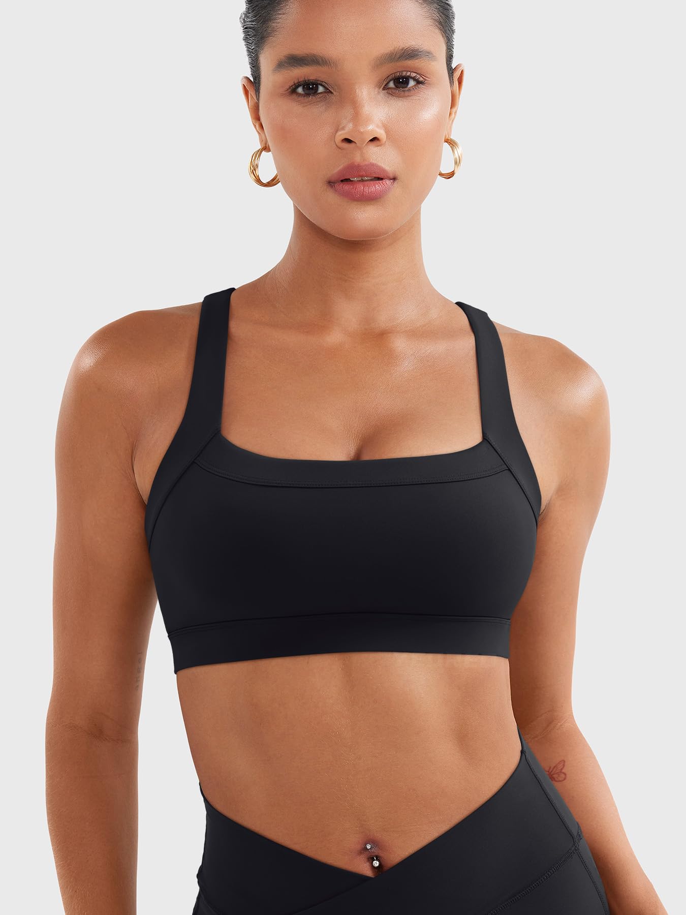 YEOREO LuxFlow Sports Bras for Women Medium Support Racerback Padded Sports Bra Square Neck Wireless Workout Gym Crop Top Black M