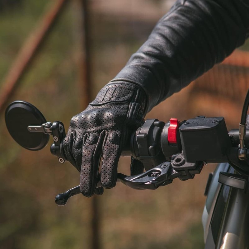 Leather Motorcycle Gloves for Men - Touchscreen GM028 | Durable & Stylish Riding Gear