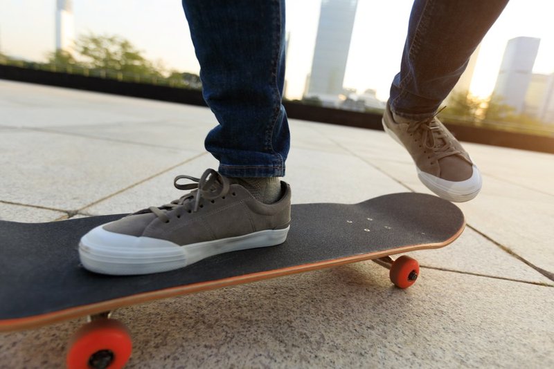 VJ 5.0 Skateboard Trucks (Silver), Skateboard Wheels 52mm, Skateboard Bearings, Skateboard Pads, Skateboard Hardware 1" (52mm White)