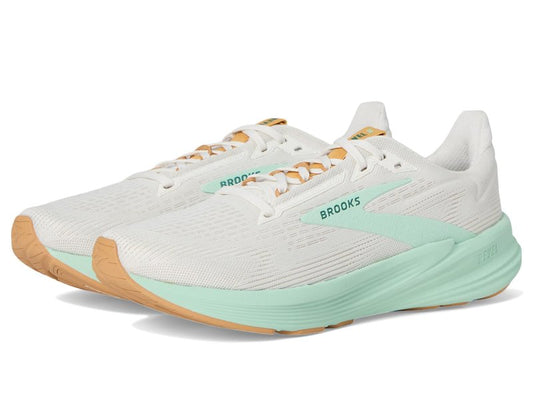 Brooks Women's Revel 8 Coconut/Taffy/Honeydew 5 Medium
