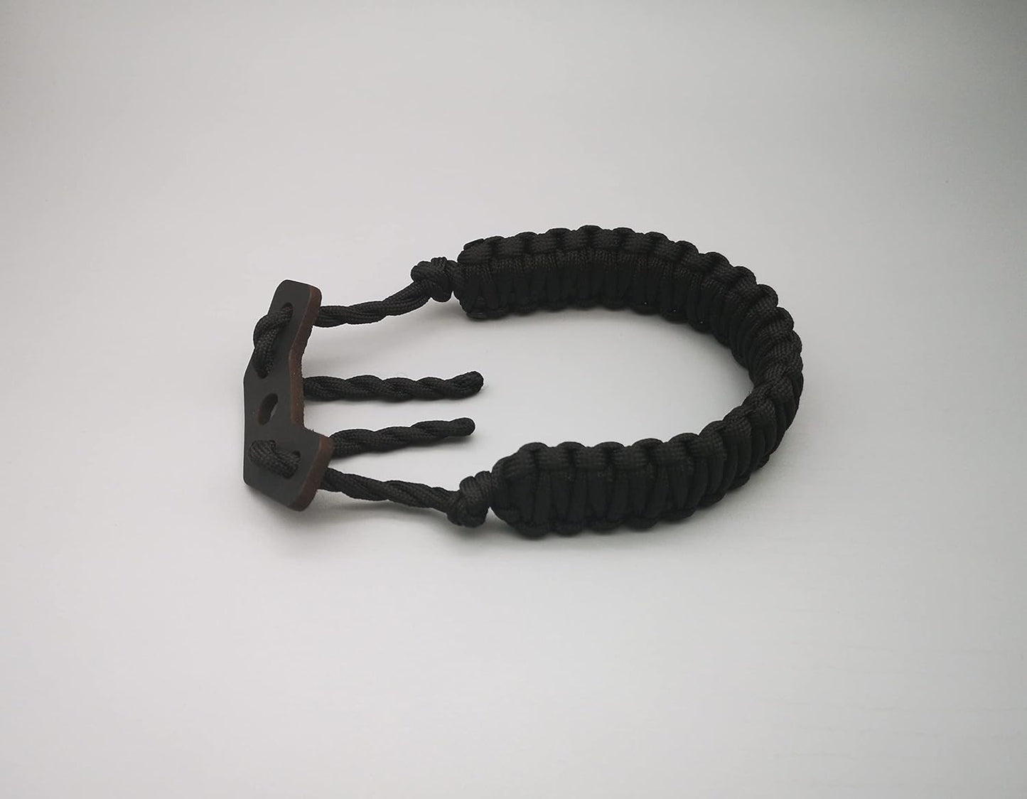 Paracord Bow Archery Wrist Sling - Multi-Functional Survival Sling for Hunting & Shooting | 20 Feet Length