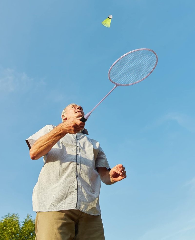 AboveGenius Badminton Rackets Set of 4 for Outdoor Backyard Games, Including 4 Rackets, 6 Nylon Badminton Shuttlecocks, Lightweight Badminton Racquets for Beginners