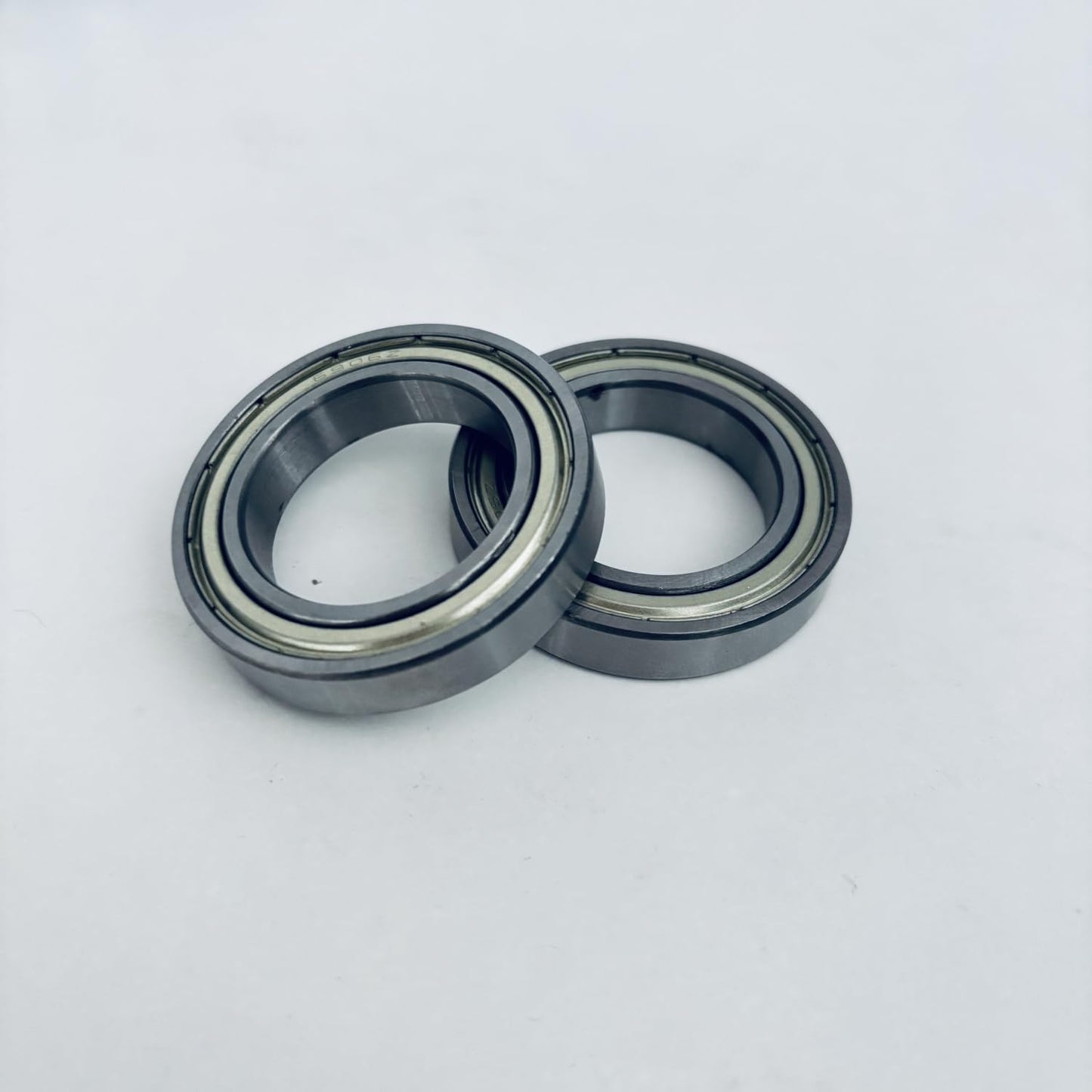Upgrade Bottom Bracket Cup Set, for One-Piece Bottom Bracket Cup Set Silver Color (2" Cup-52mm OD)
