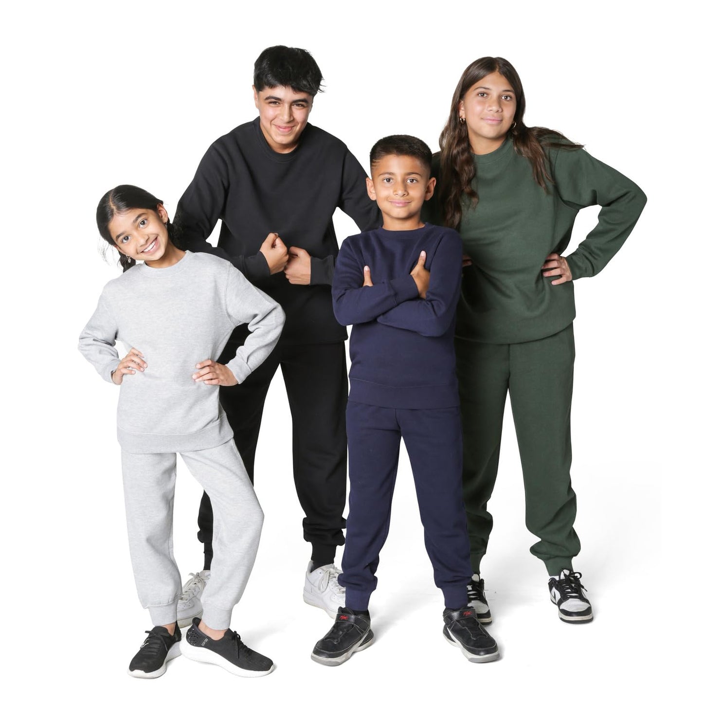 EVERYDAY KIDS Boys Black Cotton Fleece Sweatpants Joggers with Pockets; Boys Athletic Sweat Pants - Soft and Breathable Cotton/Poly Blend (6/7, Black)