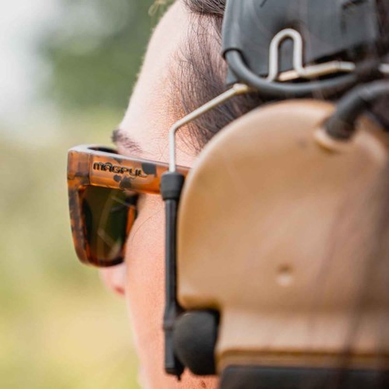 Magpul Rider Polarized Sunglasses Men's Premium Casual Sports Eyewear, Light Tortoise Frame, Polarized Gray-Green Lens