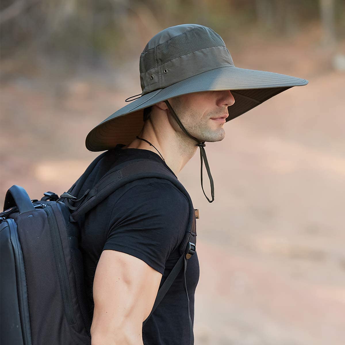 Leotruny Super Wide Brim Bucket Hat UPF50+ Waterproof Sun Hat for Fishing