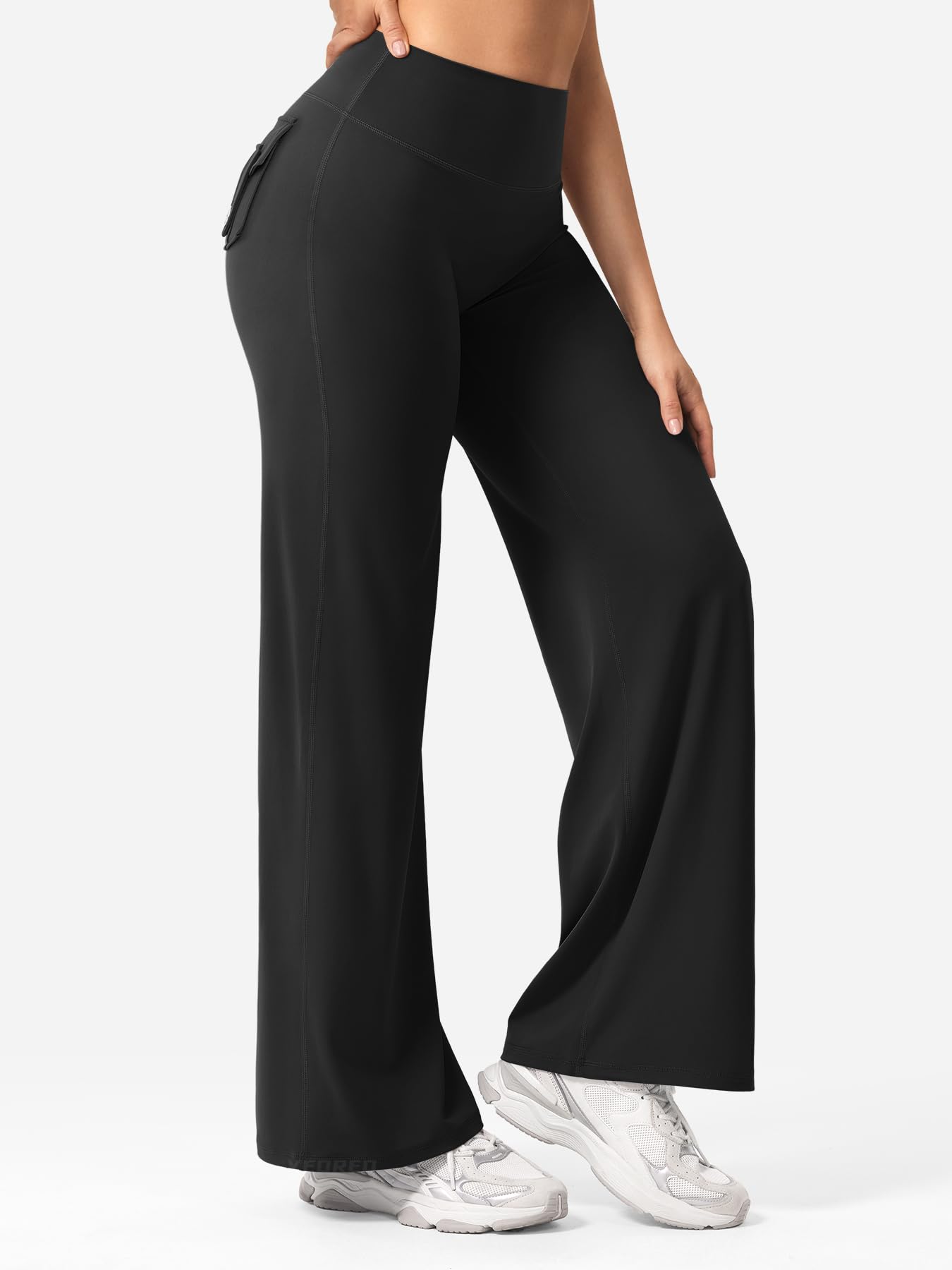 YEOREO CoreFlex Straight Leg Leggings Pockets Cargo Workout Leggings for Women No Front Seam Hidden Scrunch High Yoga Pants Black-M