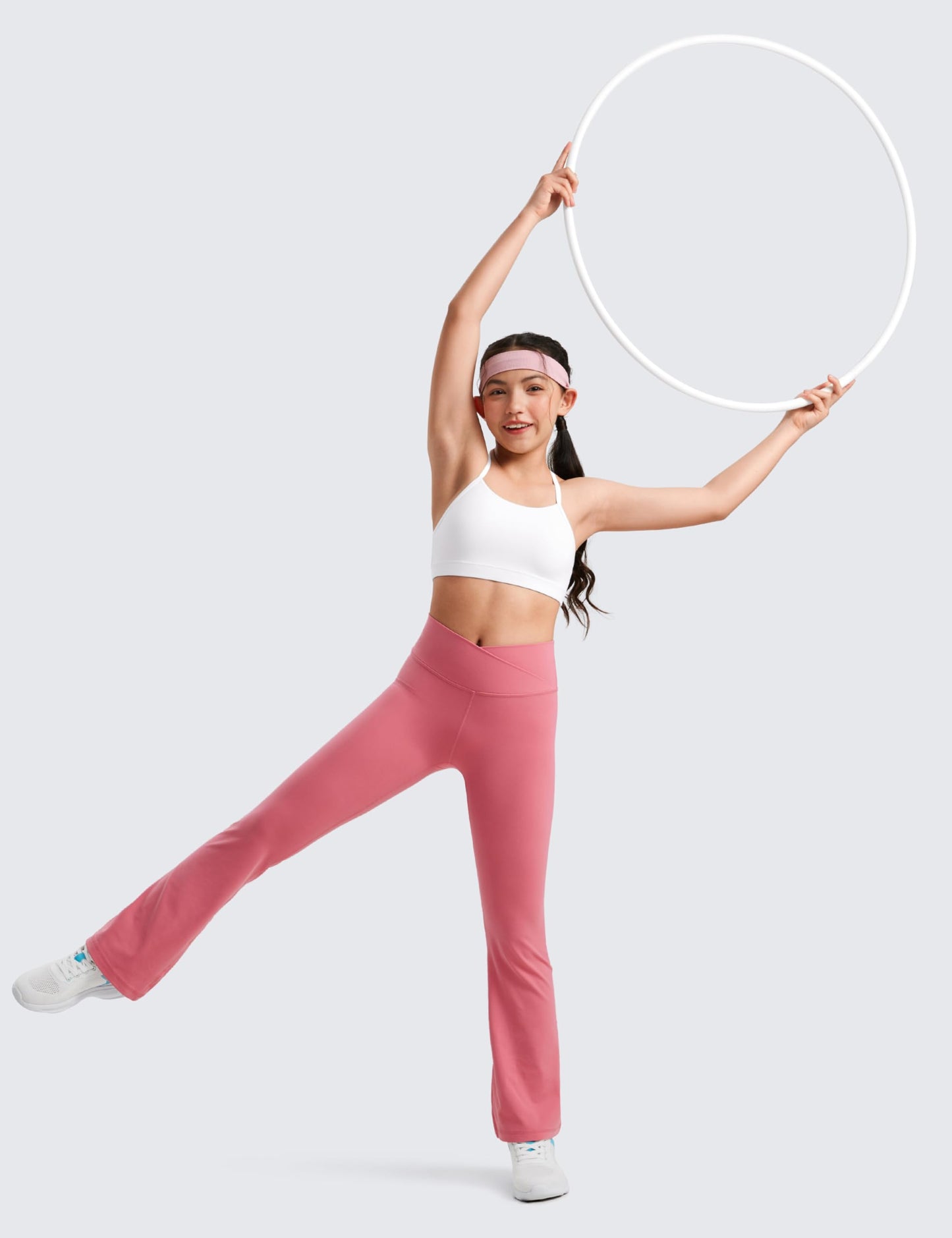 CRZ YOGA Girls Butterluxe Y Back Sports Bra - Yoga Athletic Casual Tops Scoop Neck Spaghetti Strap Padded Crop Kids Teen White Medium