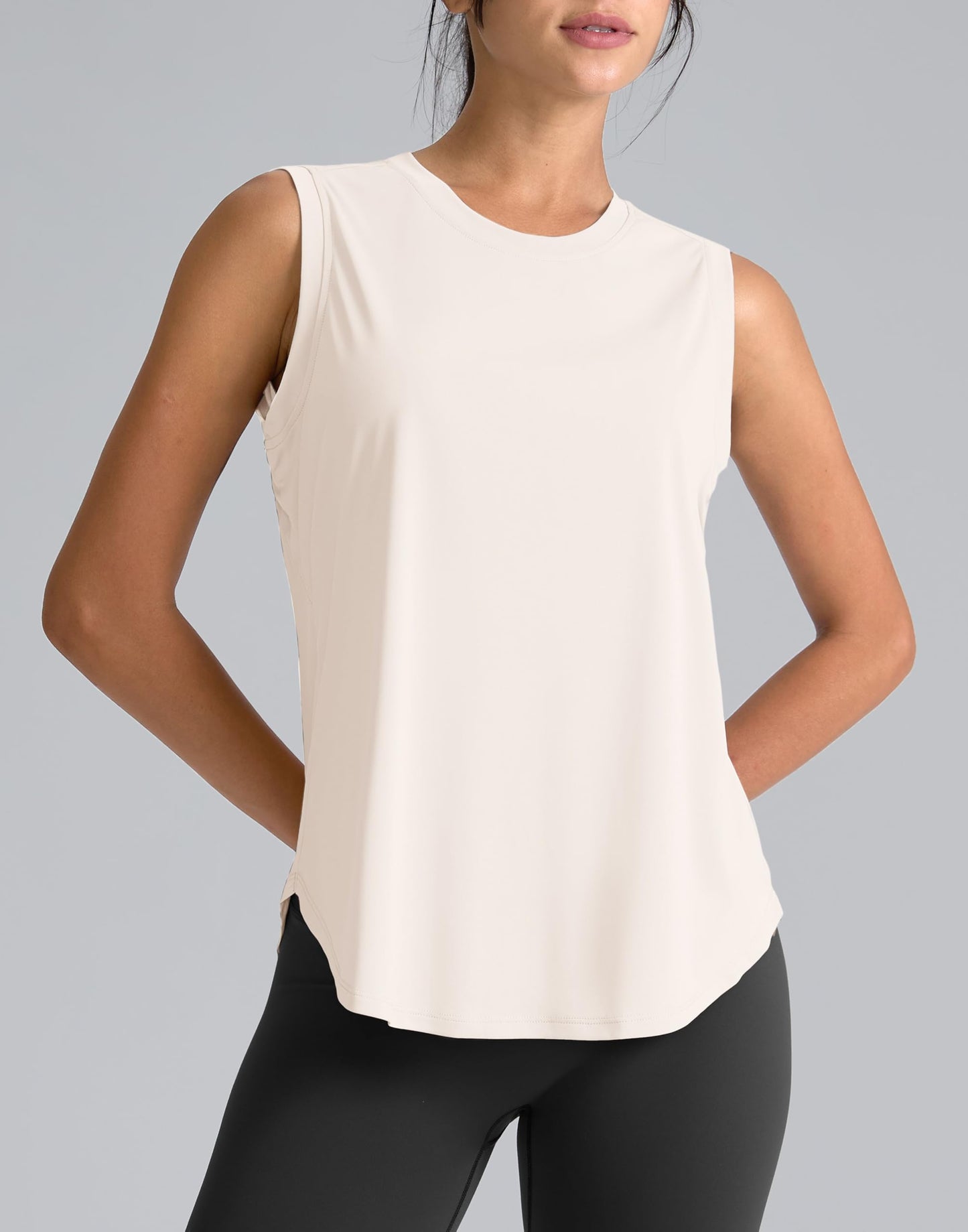 SANTINY Women's Sleeveless Workout Tops Breathable Lightweight Active Tennis Yoga Shirts Athletic Running Tank Tops for Women (Cream_XL)