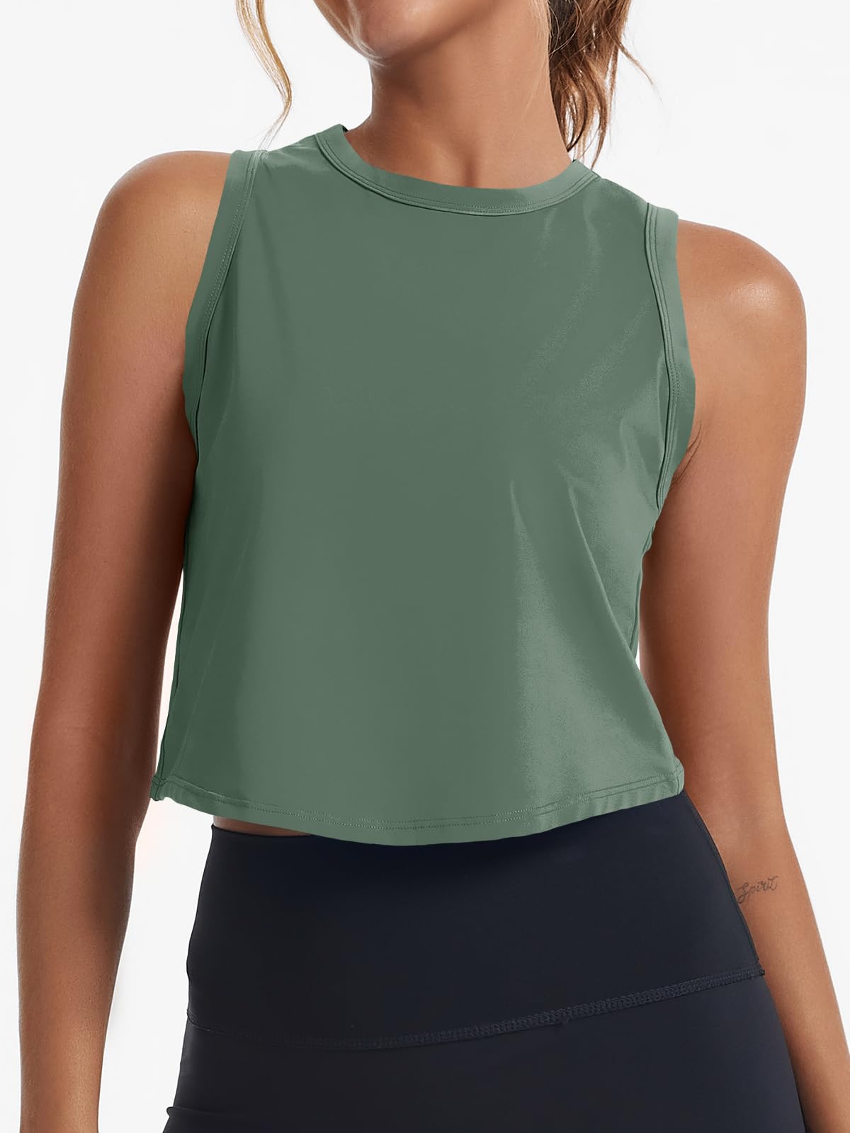 Fisoew Womens Workout Cropped Tank Tops Racerback Sleeveless Crewneck Running Yoga Active Shirts