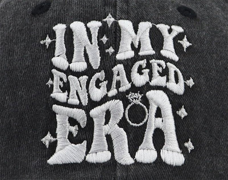 Engagement Gifts for Women Men, Funny Engaged Hat, Bride to be Baseball Cap, Birthday Wedding Gifts for Future Mrs Mr Bridal Girlfriend Newlyweds Black