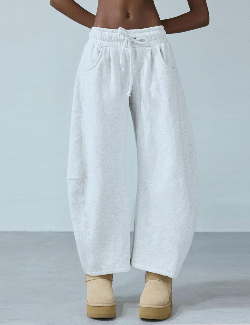 HeSaYep Women's Barrel Leg Sweatpants Drawstring Wide Leg Lounge Pants Baggy Casual Cotton Sweat Pants with Pockets,White Grey M