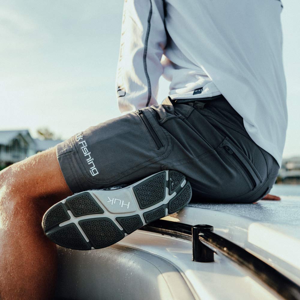 Huk Men's Standard Next Level Quick-Drying Performance Fishing Shorts, Charcoal-7", XL