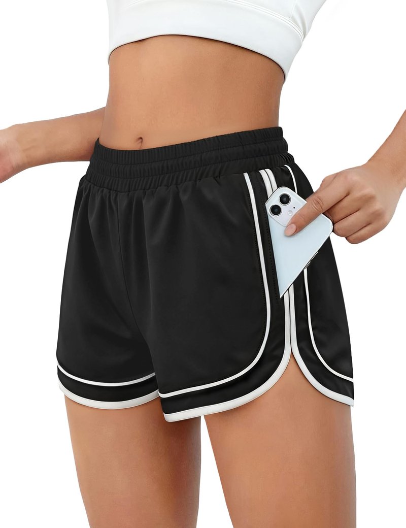Chunpin Women's Athletic Shorts Waterproof Running Shorts Quick Dry Sporty Shorts Gym Workout Shorts with Pockets Black M