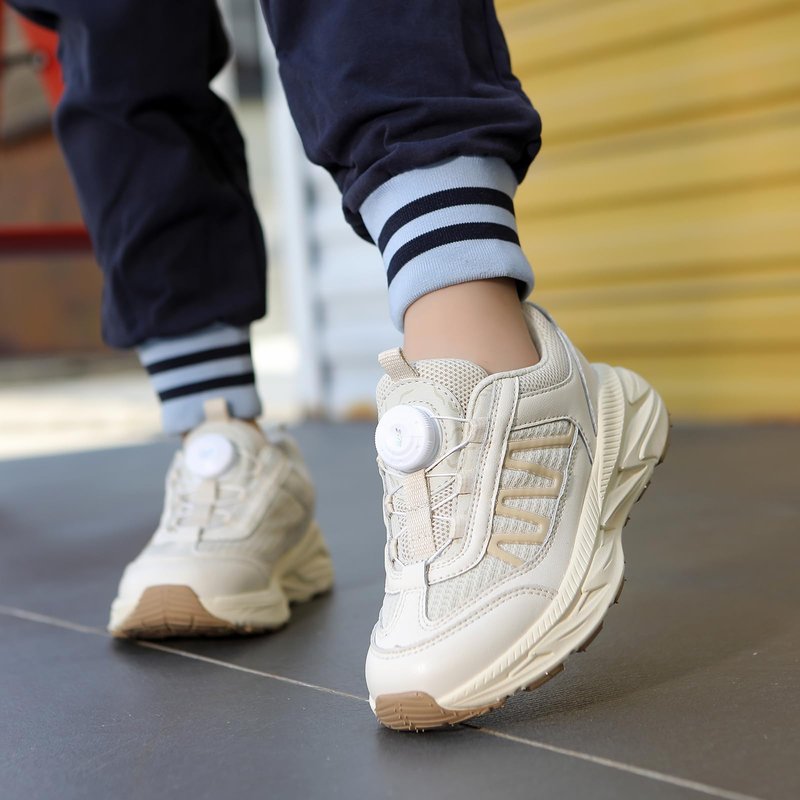 Boyuwarm Kids Running Shoes, Lightweight Athletic Tennis Sneakers, Boys Girls (Beige, Big Kid, 4, Numeric, US Footwear Size System, Medium)
