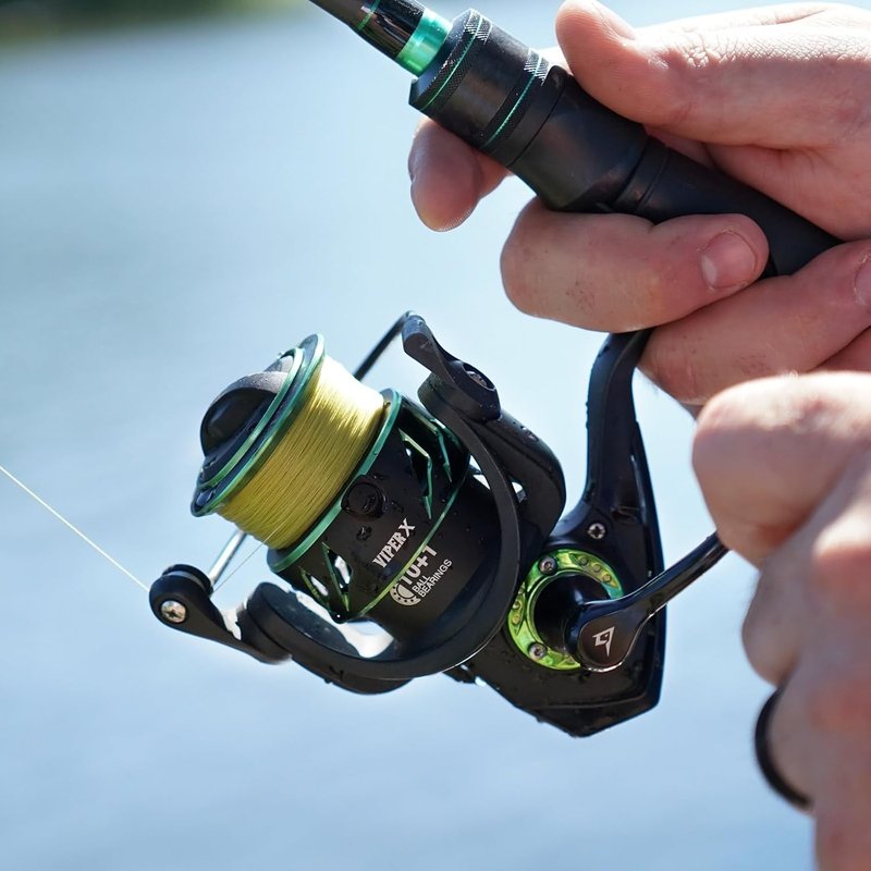 Piscifun Viper X Spinning Reel - Carbon Fiber, 33LB Max Drag | Saltwater & Freshwater Fishing, 10+1 BB, 5.2:1/6.2:1 Gear Ratio